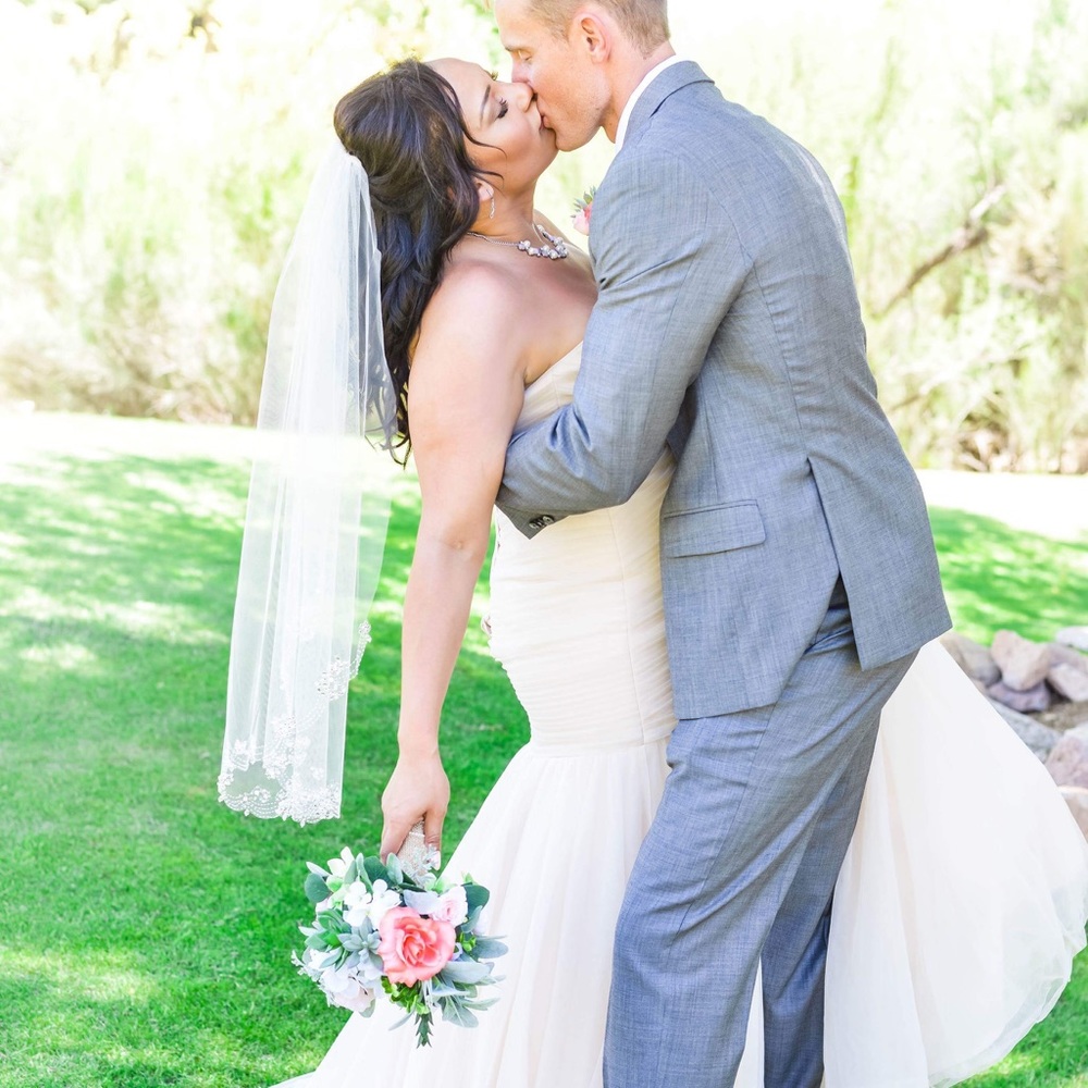 Champagne crystal veil